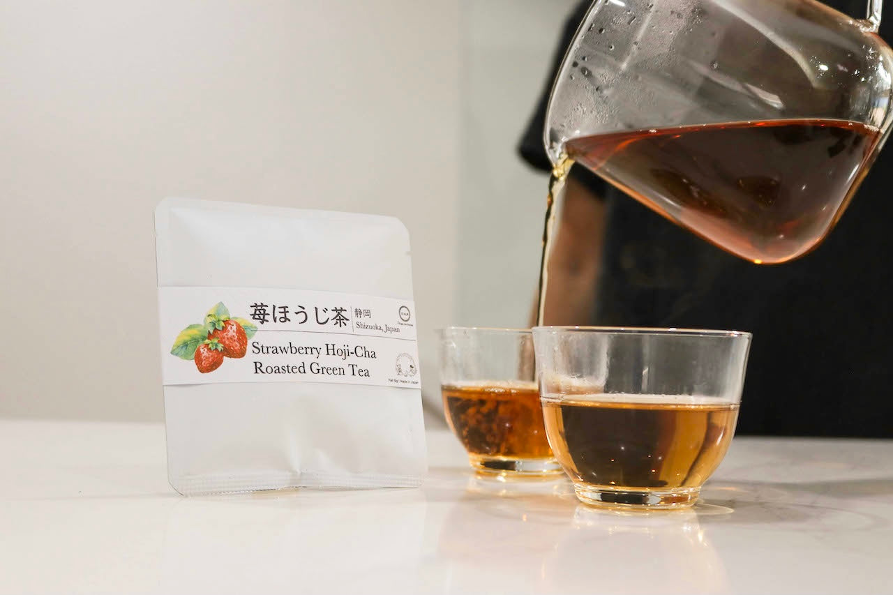 strawberry hōjicha roasted green tea (3g x 2pcs)